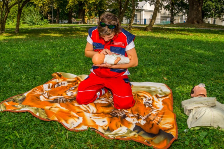 vyuka prvni pomoci kurzy první pomoci pro rodiče